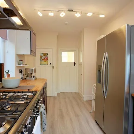 The Mount - Family Holiday home York
